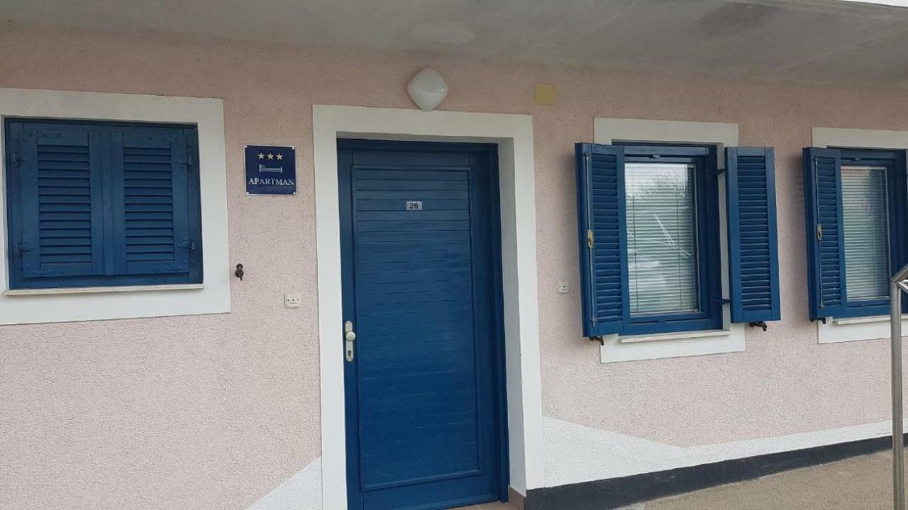 Apartman Koren Malinska Luaran gambar